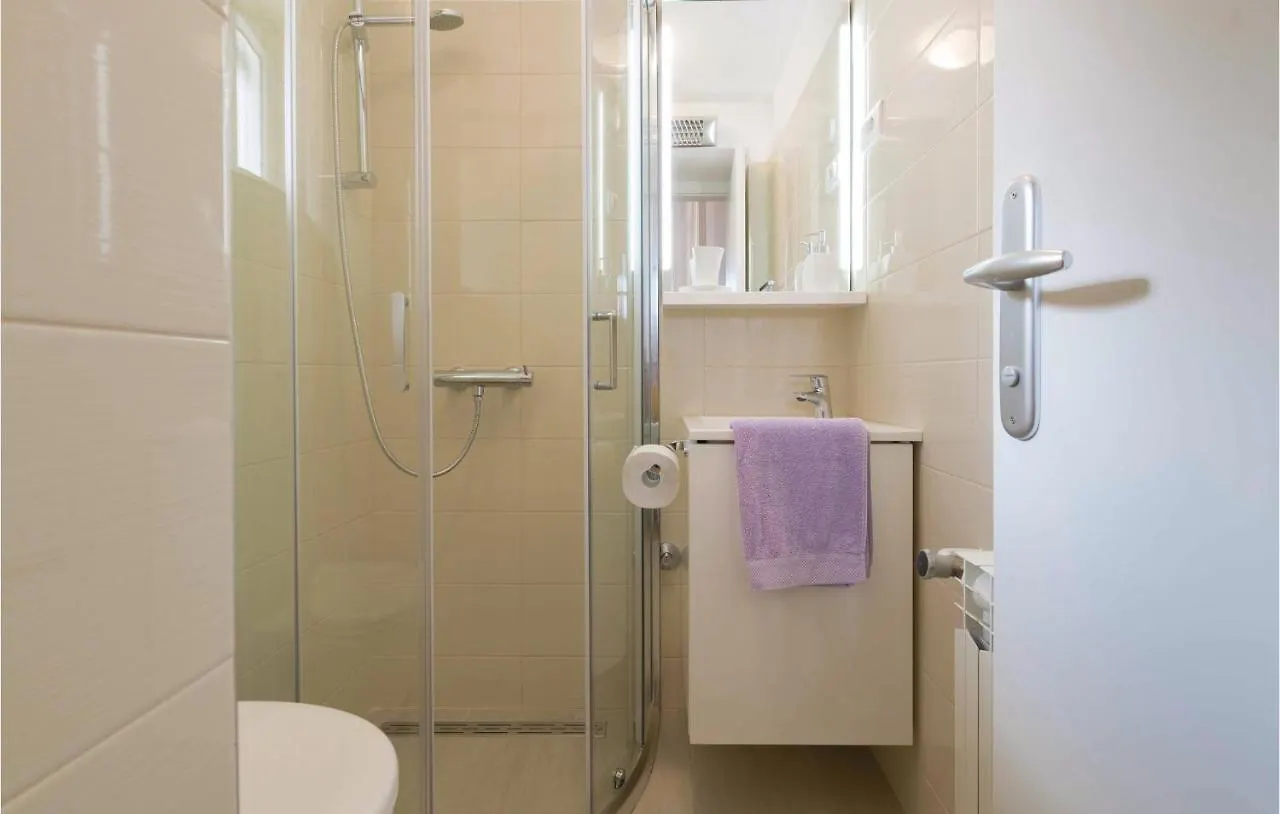 Pet Friendly Home In Manjadvorci With Wifi
