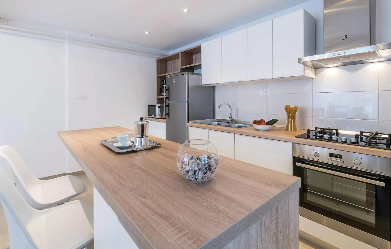 Holiday home Pet Friendly Home In Manjadvorci With Wifi