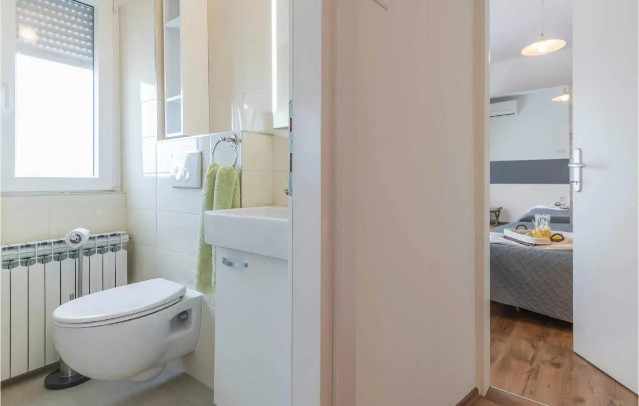 Holiday home Pet Friendly Home In Manjadvorci With Wifi